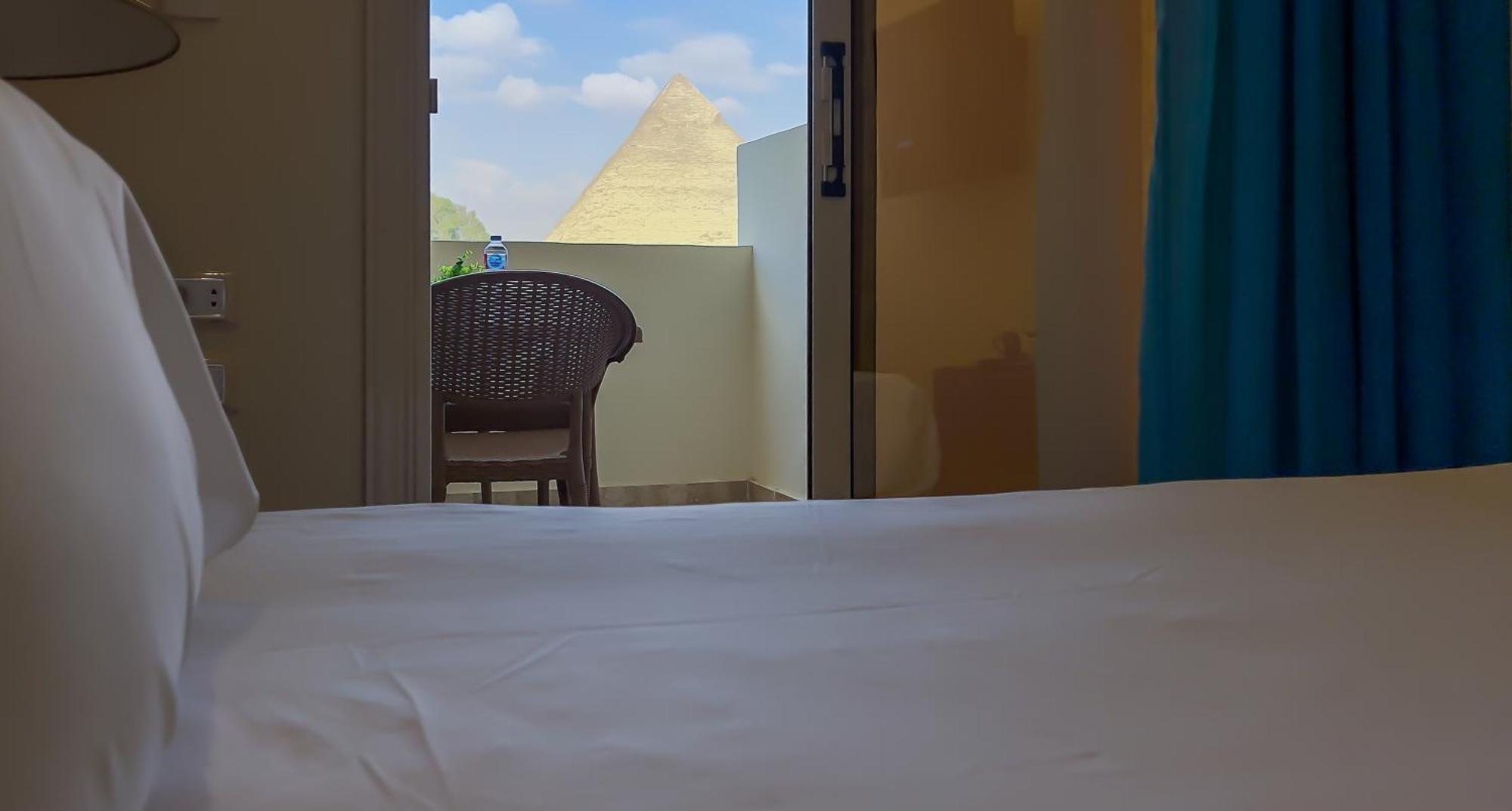 Pyramids Glory Inn Kafrat al Jabal Exterior foto